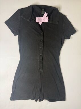 wild fable Black Ribbed Button-Front Short Sleeve Bodysuit Romper